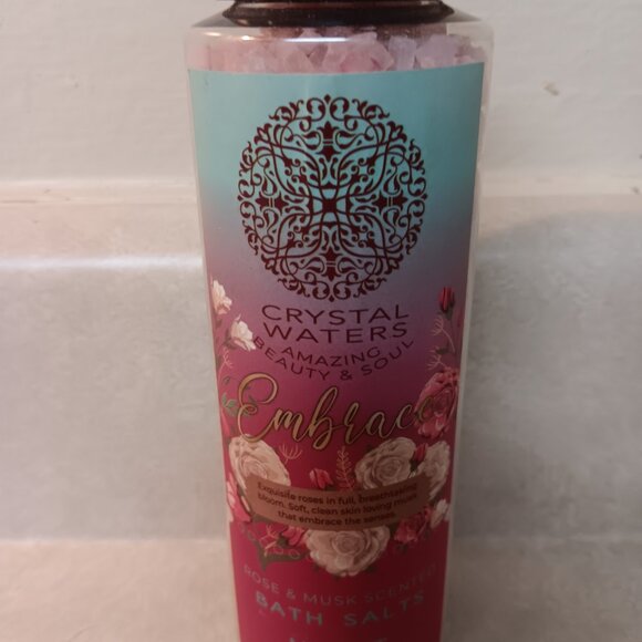 Embrace Crystal Waters Rose & Musk Bath Salt NEW! - Picture 2 of 4